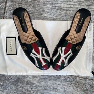 Gucci NY Yankees Leather Slipper